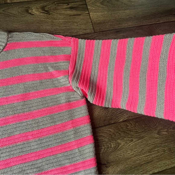 Free People Women's Links Pullover Sweater Gray/Pink Size Small NEW - Picture 2 of 6